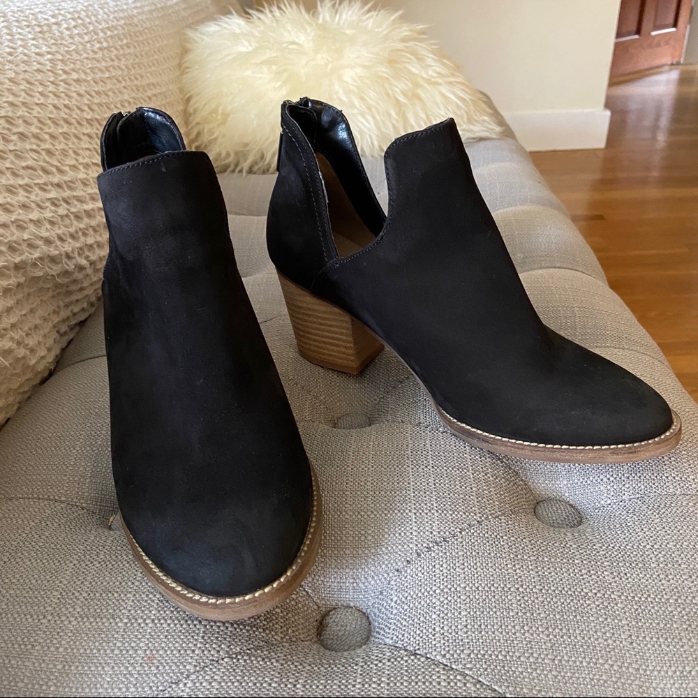 Blondo Waterproof Booties